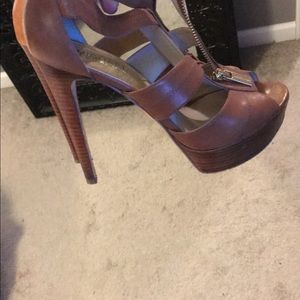 Michael Kors heel